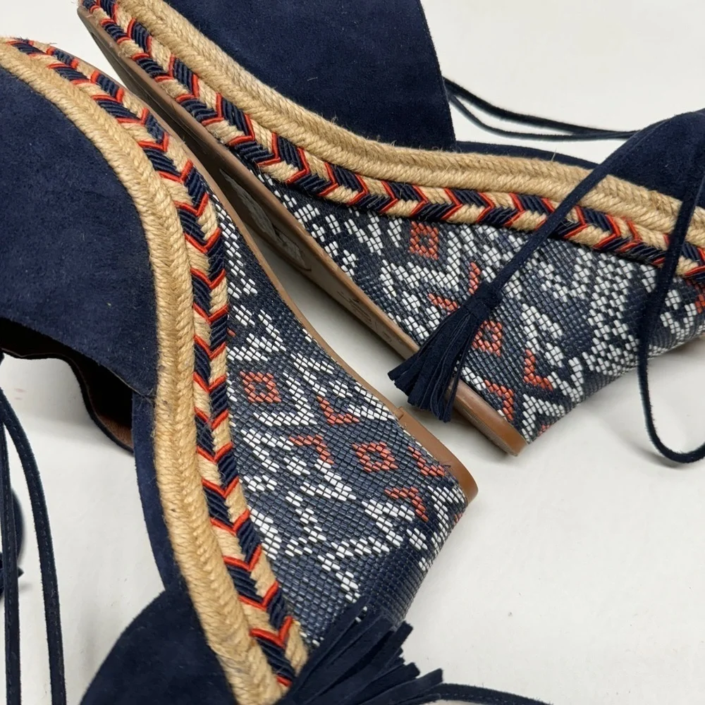 Cabi #6001 wedges espadrilles size 9.5